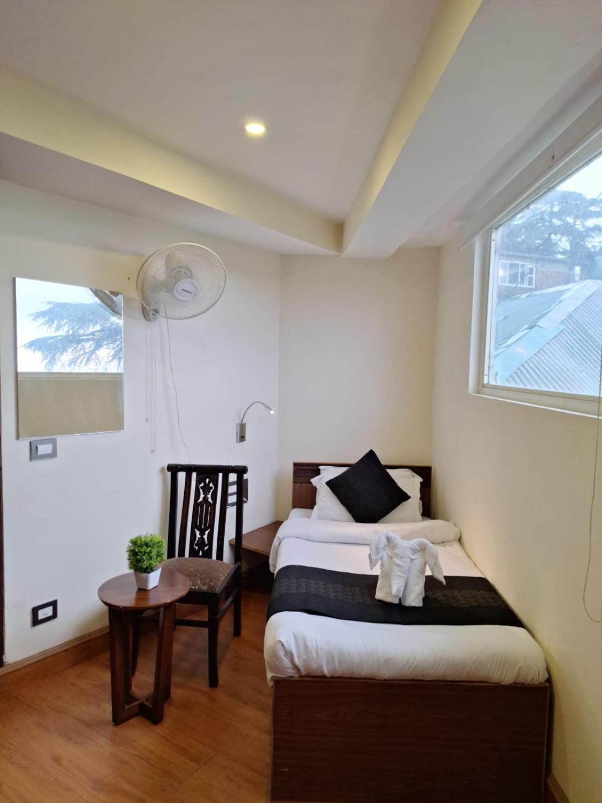 M Hotel And Restaurant McLeod Ganj Εξωτερικό φωτογραφία